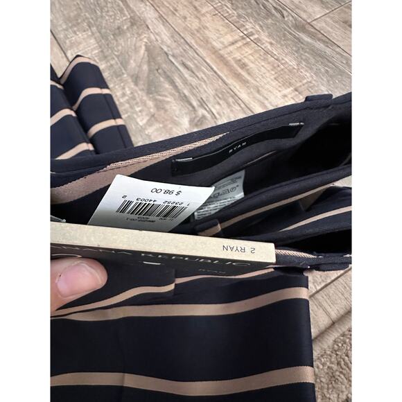 Banana Republic Women's Rayn Blue Striped Straight Leg Pants Size 2 - Picture 7 of 7